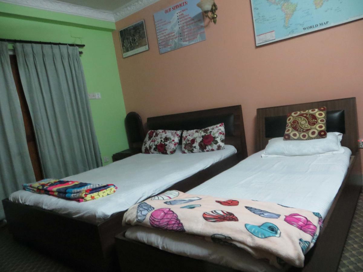 Manamaiju Homestay And Hotel Katmandu Zewnętrze zdjęcie